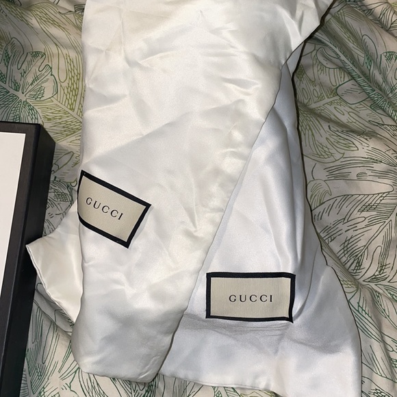 Gucci Logo Rubber Slide/ OBO - Picture 6 of 6